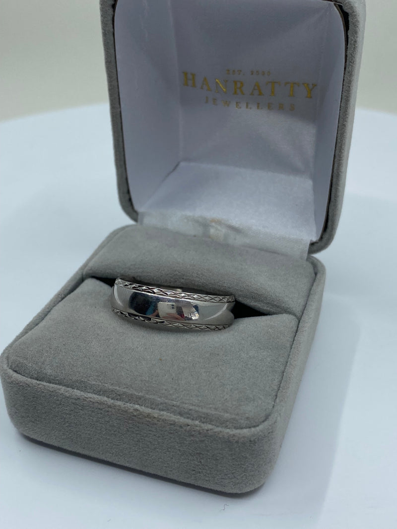 Large Ring - 9ct White Gold
