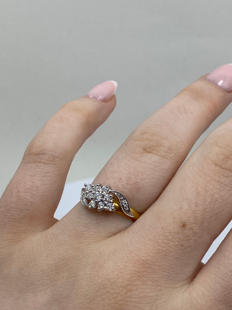 Diamond Cluster Ring - 18ct Gold