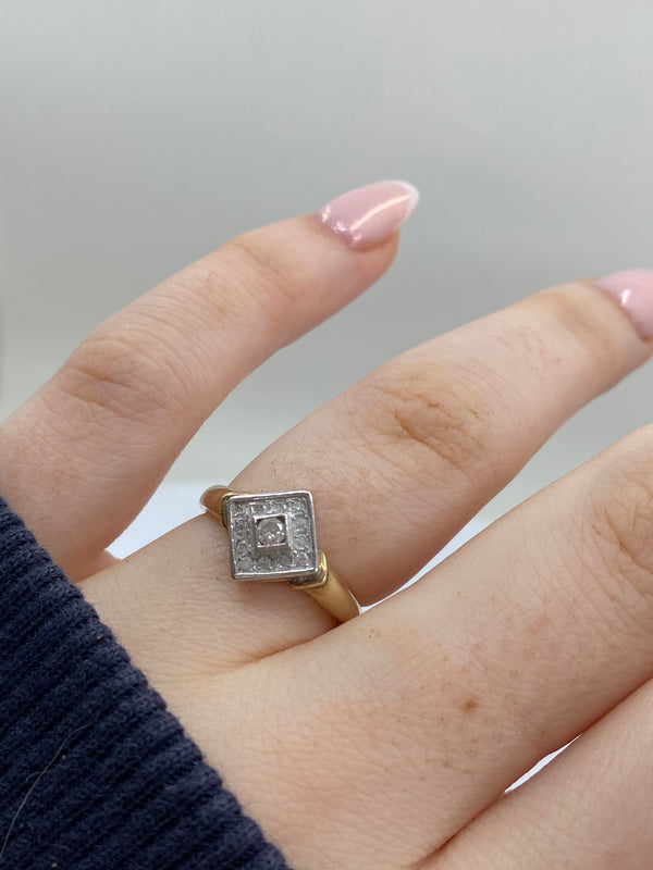 Square Shaped Ring - 9ct Yellow Gold