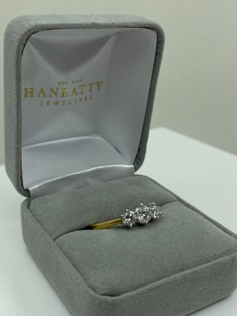 Brilliant Cut Diamond Trilogy Ring - 18ct Gold