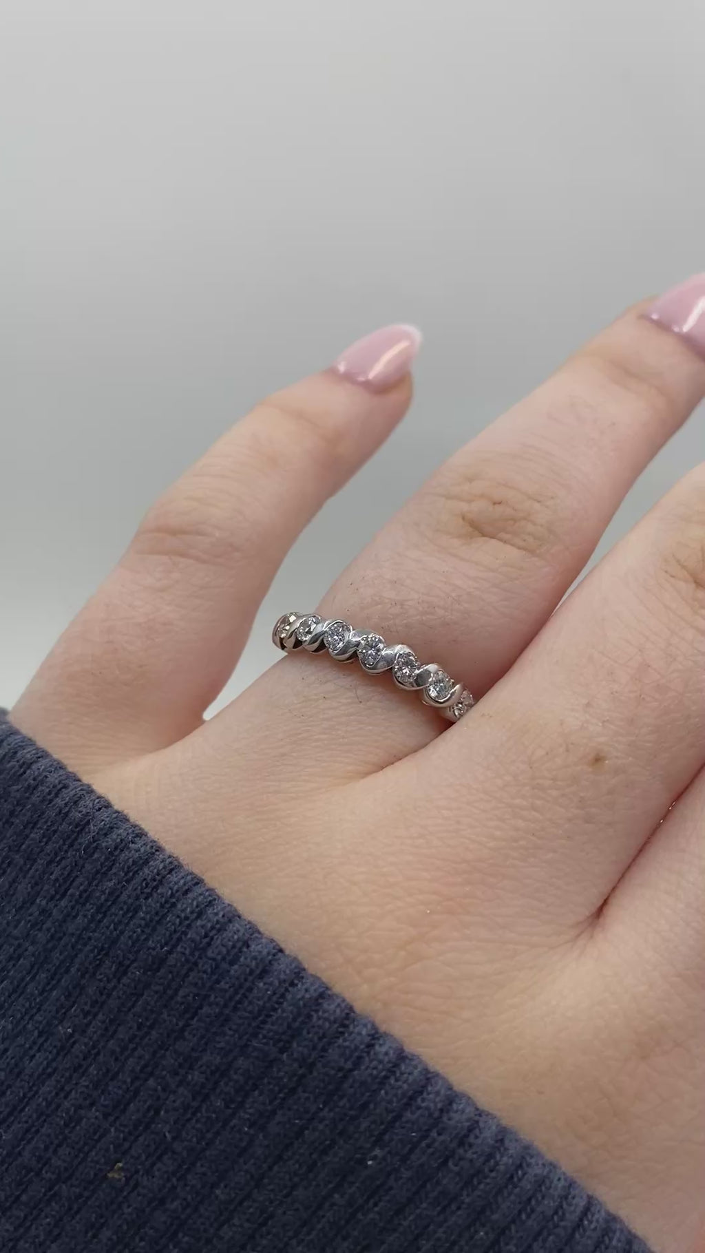7 Stone Diamond Eternity Ring - 9ct Gold
