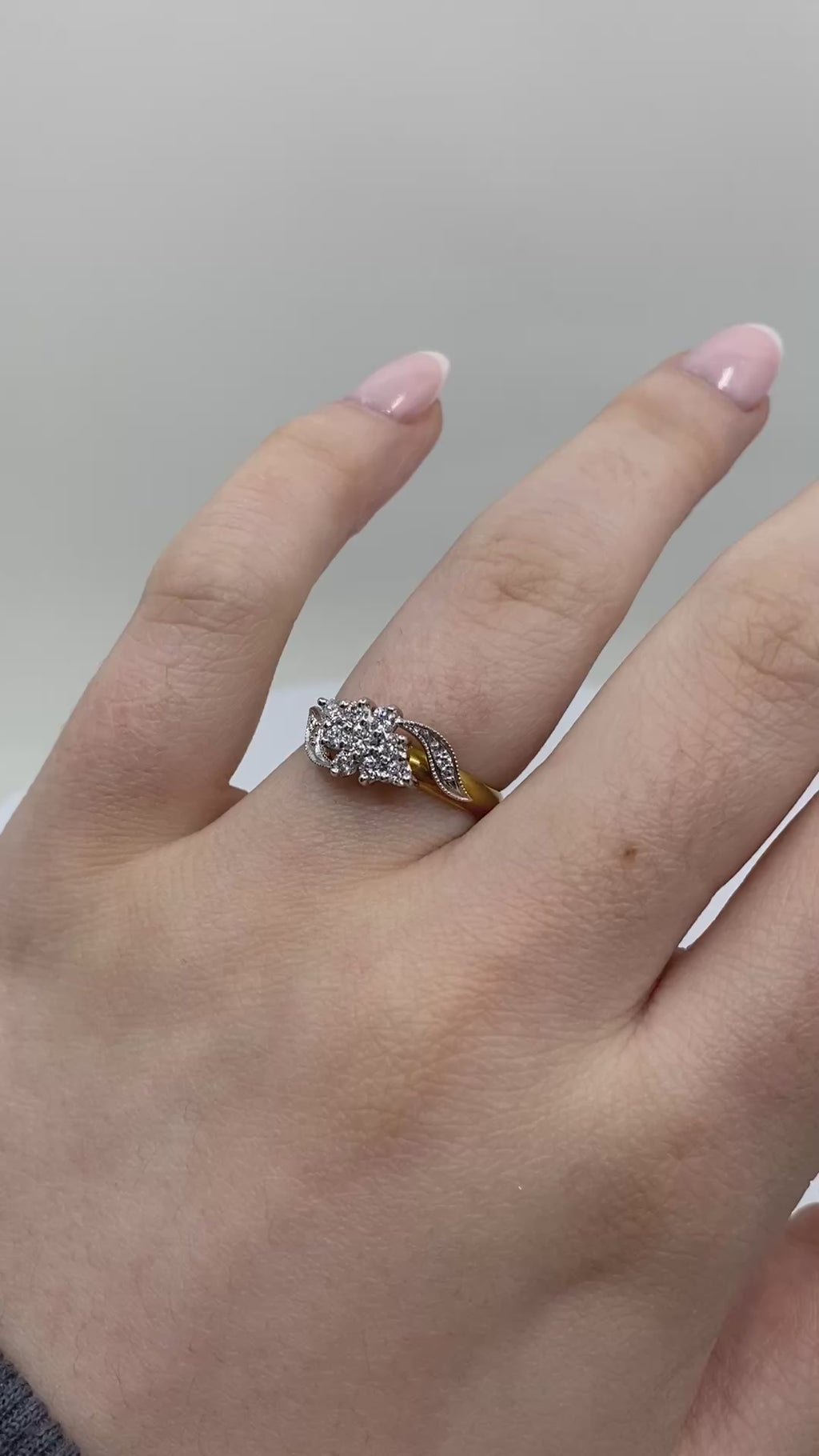 Diamond Cluster Ring - 18ct Gold
