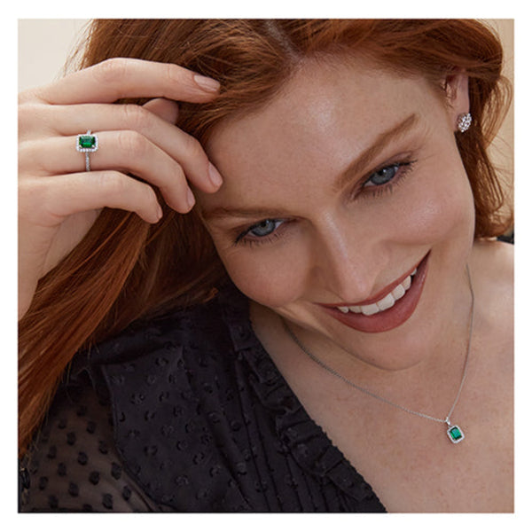 Halo Style Emerald Green Ring - Silver Rhodium